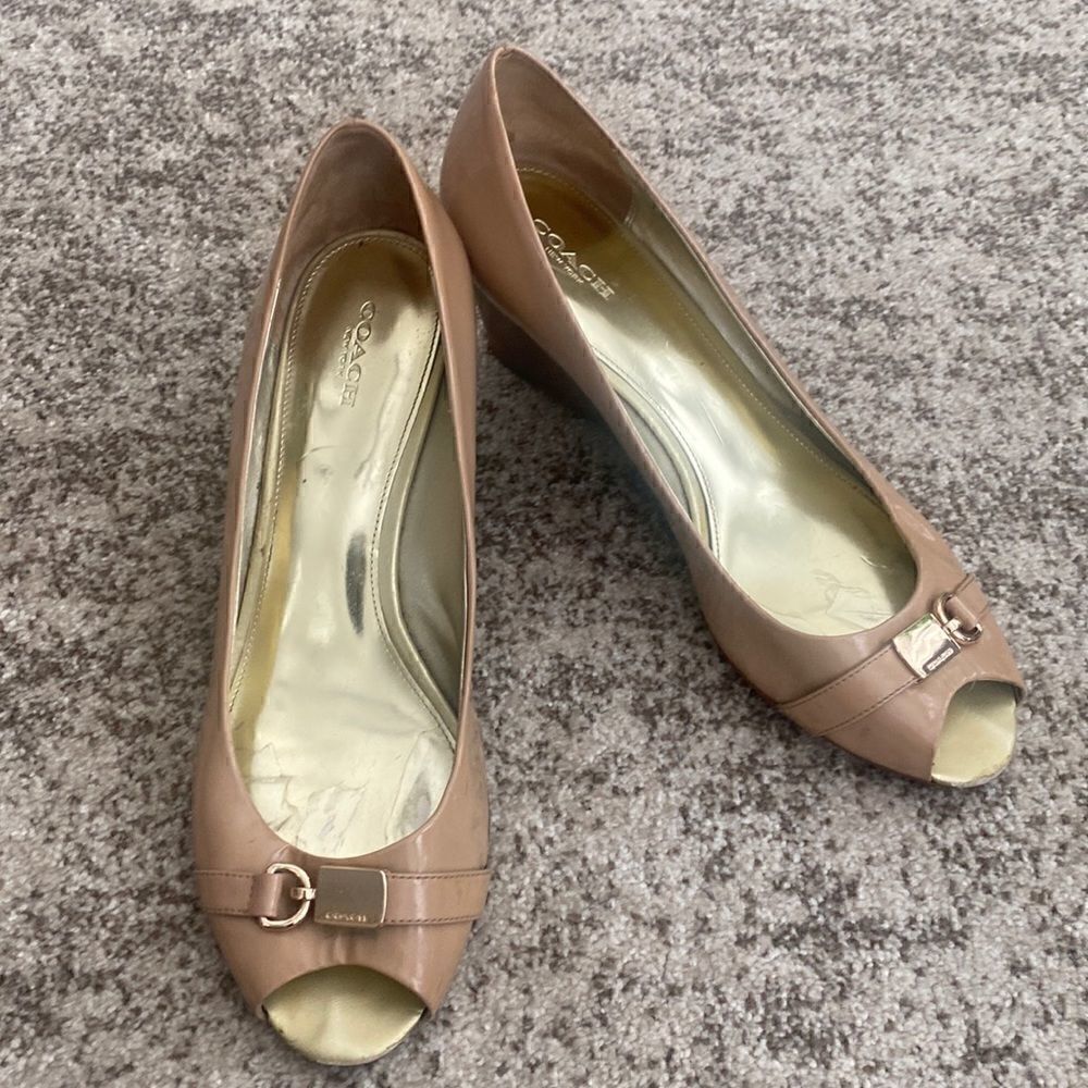 Coach Tan Wedge Patent Leather Shoes 1-